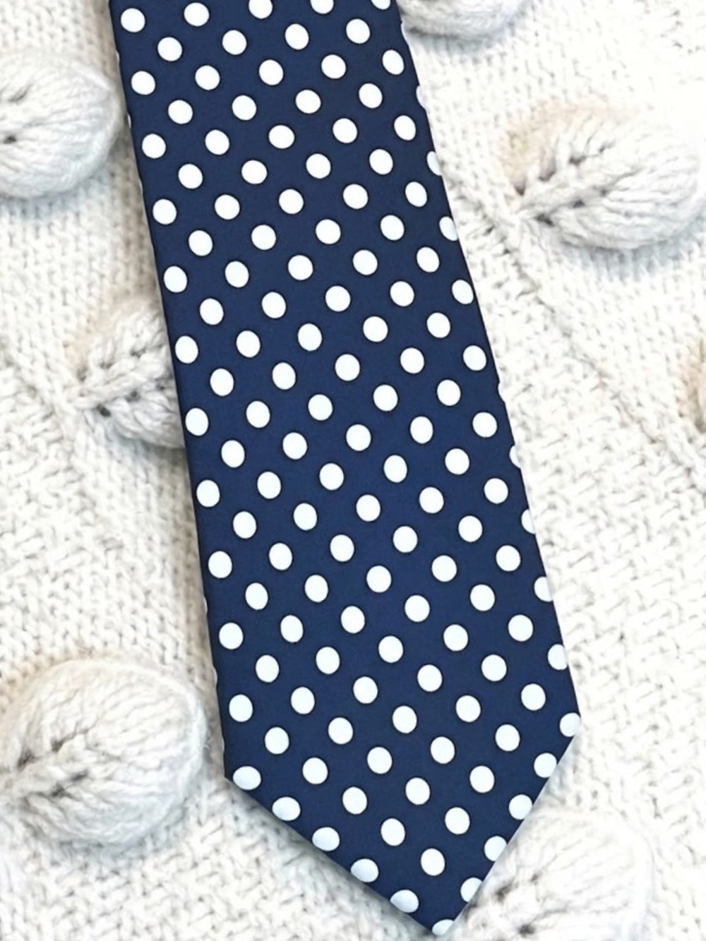 Rivetz of Boston 100% Silk Navy Blue White Polka Dot Tie